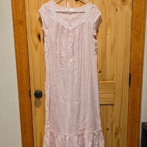Eileen West Pink Nightgown